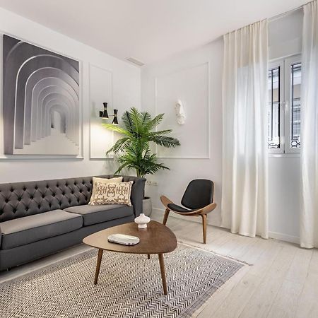 Central Stylish And Elegant 1 & 2 Bedroom Apartments III Grenada Zewnętrze zdjęcie