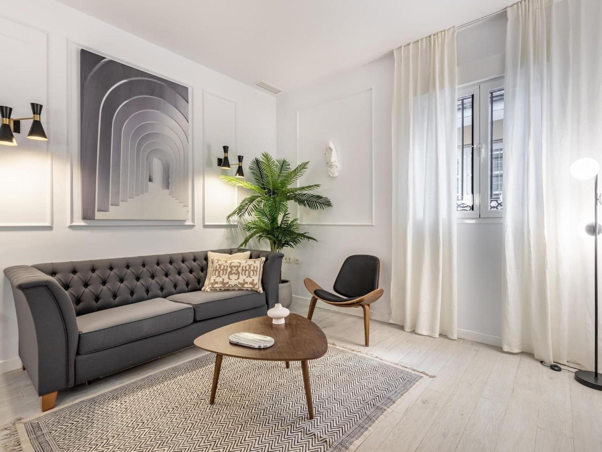 Central Stylish And Elegant 1 & 2 Bedroom Apartments III Grenada Zewnętrze zdjęcie