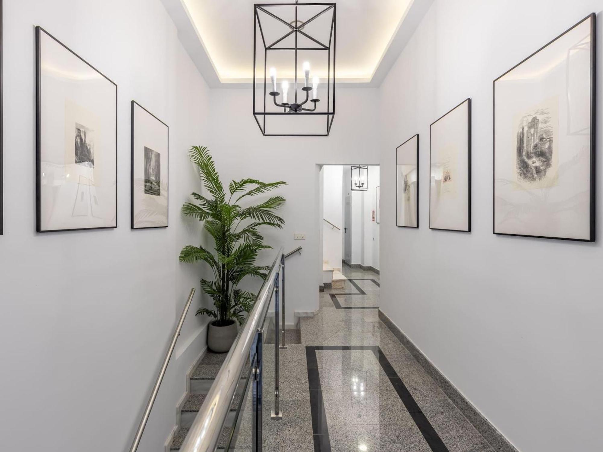 Central Stylish And Elegant 1 & 2 Bedroom Apartments III Grenada Zewnętrze zdjęcie